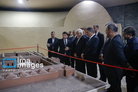 بازدید معاون اول رئیس‌جمهور از موزه ملی تاجیکستان