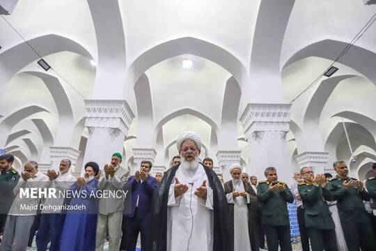 اقامه نماز عید قربان در یزد