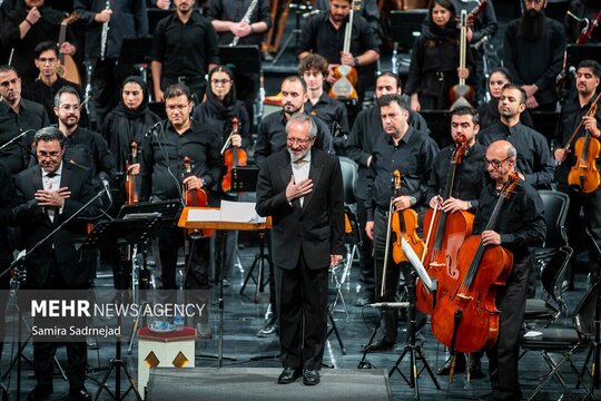 کنسرت «مانده‌ با نگاهی» ارکستر ملی ایران