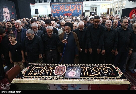 پیکر مطهر سرلشکر شهید حاج حسن محققی صبح امروز یکشنبه ۸ تیرماه از مسجد موسی‌بن‌جعفر(ع) در چهارراه لشکر به سمت مسجد زعیم تشییع شد.