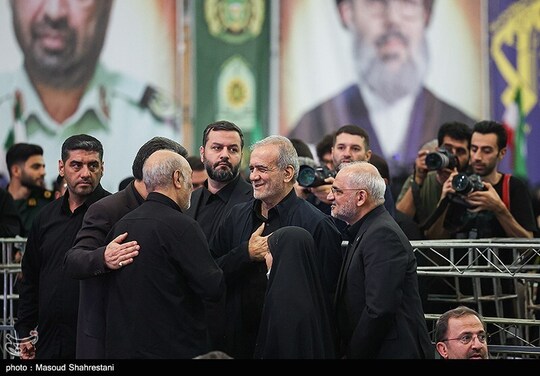 مراسم بزرگداشت شهدای اقتدار ایران، عصر چهارشنبه ۱۱ تیر با حضور مسعود پزشکیان رئیس جمهور، حجت الاسلام غلامحسین محسنی اژه‌ای رئیس قوه قضائیه و محمدباقر قالیباف در مصلی امام خمینی(ره‌)