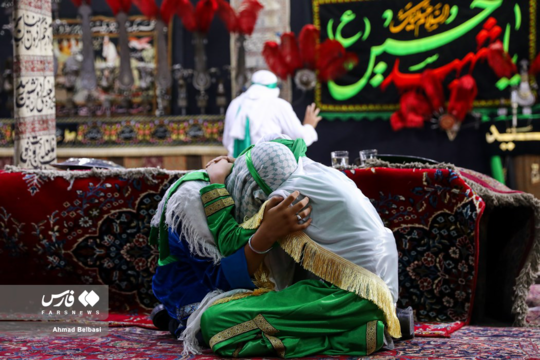 آیین تعزیه خوانی در تکیه شوفرها