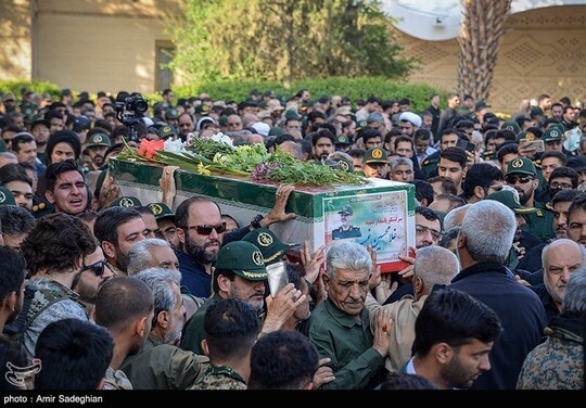 پیکر سردار شهید غلامحسین غیب پرور صبح پنجشنبه ۲۶ تیرماه با استقبال مسئولین ارشد نظامی و دولتی فارس، وارد فرودگاه شهید آیت الله دستغیب شیراز شد.