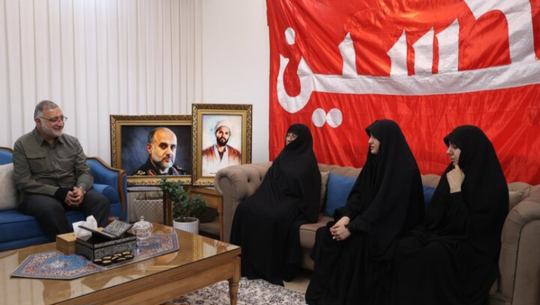 دیدار شهردار تهران با خانواده سرداران شهید «رشید» و «ربانی