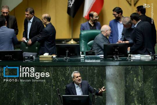 نشست خبری نمایشگاه « به گزارش زنان» - موزه هنرهای معاصر