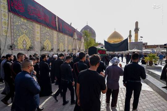 به مناسبت فرا رسیدن شهادت کریم اهل بیت امام حسن مجتبی علیه‌السلام مراسم تشییع نمادین پیکر آن امام در سامرا برگزار شد.