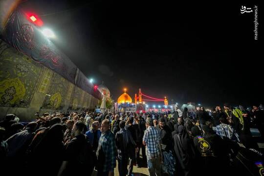 به مناسبت فرا رسیدن ایام اربعین حسینی خیل عظیمی از زائران و مجاوران به حرمین امامین عسکرین مشرف شدند.