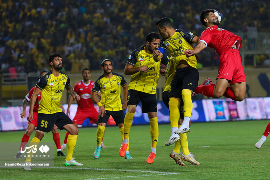 لیگ برتر فوتبال سپاهان ۰ - پرسپولیس ۱