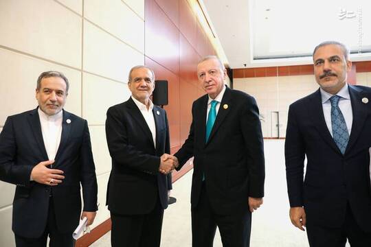 دیدار اردوغان با پزشکیان در چین