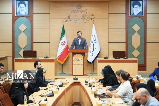 نشست خبری هادی طحان‌نظیف سخنگوی شورای نگهبان صبح امروز شنبه (۲۹ شهریور ۱۴۰۴) با حضور اصحاب رسانه برگزار شد.