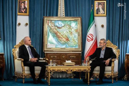 مصطفی‌اف معاون نخست وزیر جمهوری آذربایجان روز گذشته دوشنبه ۳۱ شهریور ۱۴۰۴ با علی لاریجانی دبیر شورای عالی امنیت ملی کشورمان دیدار و گفتگو کرد.