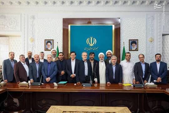 دیدار پزشکیان با اعضای کمیسیون حقوقی و قضایی مجلس