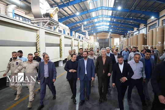بازدید دادستان تهران از سه واحد تولیدی در شهرک صنعتی عباس آباد