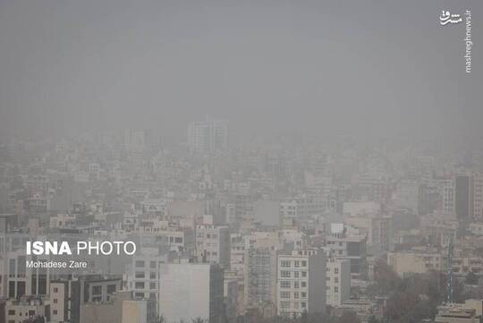 مشهد در محاصره گرد و غبار