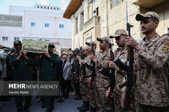 سردار شهید محمد هاشم سلطانی بعد از ۳۹ سال دوری از وطن، پنجشنبه ۲۴ مهر ۱۴۰۴، از حسینیه سپاه تا مزار پاکش در امام زاده عبدالله گرگان تشییع و به خاک سپرده شد.