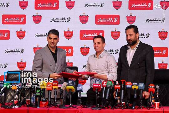 امضای قرارداد رسمی اوسمار لوس ویرا با پرسپولیس