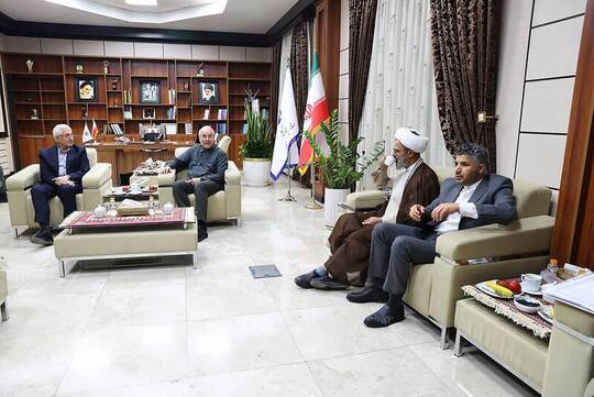 در جریان سفر یک روزه دکتر محمدباقر قالیباف به استان خراسان شمالی برای در سخنرانی در دومین کنگره ملی سه هزار شهید این استان، نشستی با استاندار و نمایندگان مردم استان در مجلس تشکیل شد.