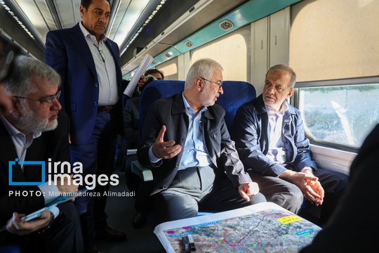 بازدید رئیسجمهور از خطوط راه آهن حومهای استان تهران