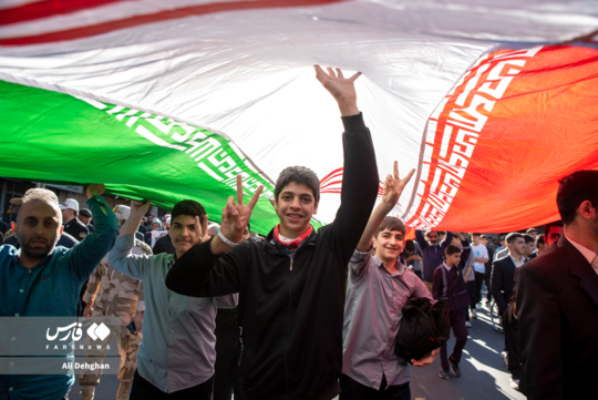 حماسه دانش‌آموزی ۱۳ آبان در گرگان