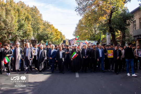 راهپیمایی یوم‌الله ۱۳ آبان در تبریز