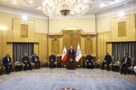 بدرقه رسمی رئیس مجلس برای سفر به پاکستان