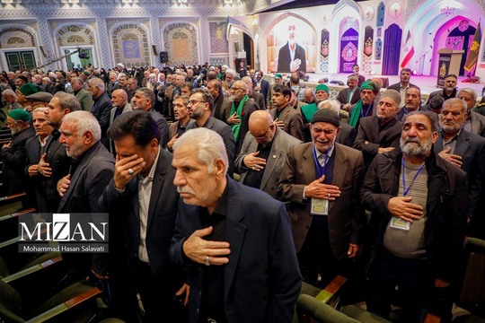 آیین افتتاحیه اجلاس بین‌المللی پیرغلامان حسینی در حرم مطهر رضوی