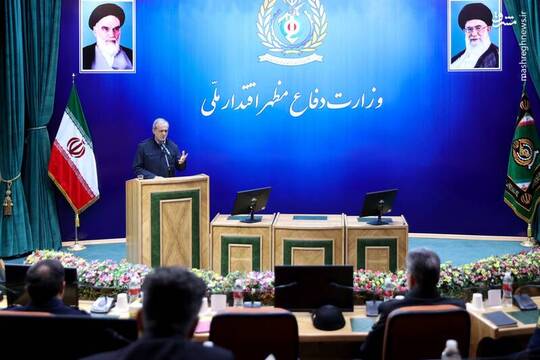 حضور رئیس جمهور در نشست شورای راهبردی وزارت دفاع