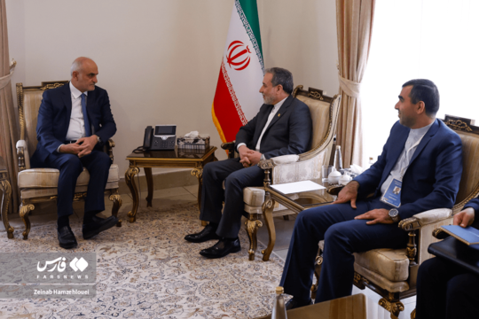 دیدار سید عباس عراقچی با علی حسن خلیل، معاون سیاسی رئیس مجلس لبنان