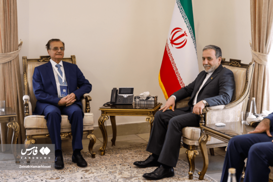 وزیر امور خارجه کشورمان در دیدار با عدنان منصور وزیر امور خارجه اسبق لبنان