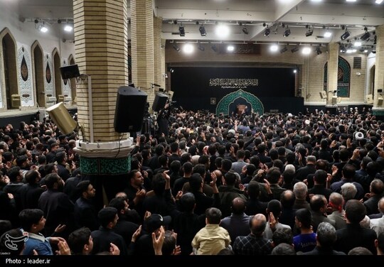 مراسم عزاداری شب شهادت حضرت زهرا(س) در حسینیه امام خمینی(ره)