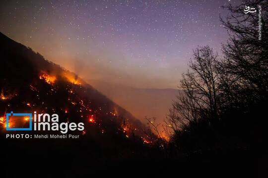 آتش‌سوزی در جنگل‌های چالوس(جنگل الیت) با بهره‌گیری از چندین بالگرد و هواپیماهای آتش‌نشان و همچنین فعالیت افزون بر ۵۰۰ نیروی مردمی در کانون‌های شرق و شمال مهار شد.