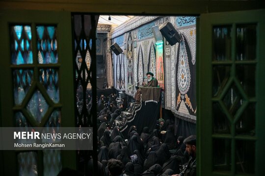 آخرین روز از مراسم عزاداری شهادت حضرت زهرا (س) در حسینیه سادات اخوی