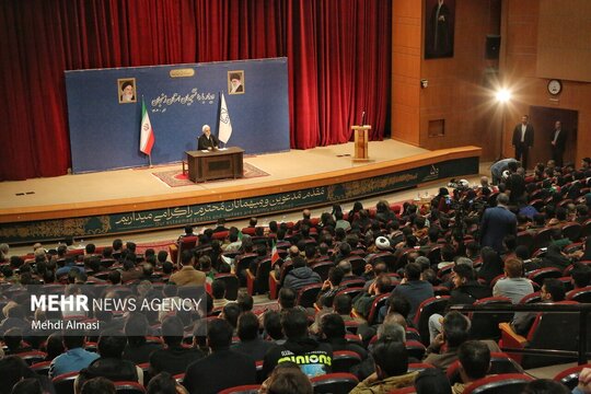 بزرگداشت روز دانشجو با حضور رئیس قوه قضائیه در دانشگاه زنجان