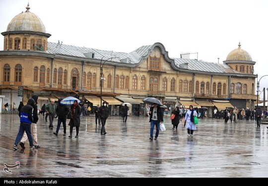 بارش باران و برف پاییزی درهمدان