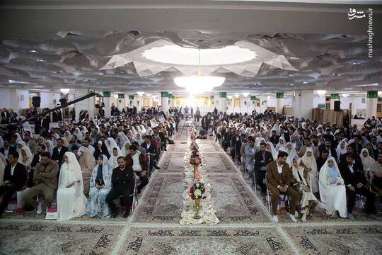 جشن ازدواج ۷۳۰ زوج دانشجو در حرم حضرت معصومه(س)