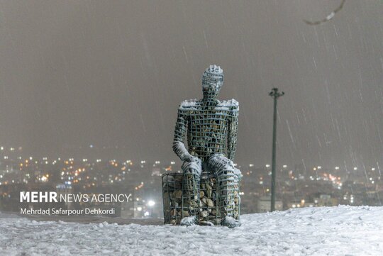 بارش برف پاییزی در شهرکرد