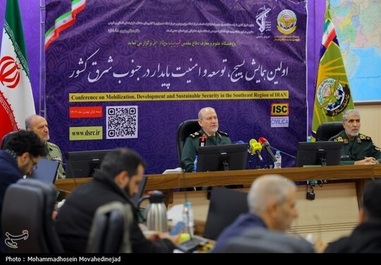 نشست خبری سرلشکر سید یحیی صفوی دستیار و مشاور فرمانده معظم کل قوا