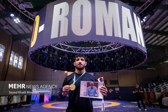 مسابقات کشتی فرنگی قهرمانی بزرگسالان کشور به عنوان اولین مرحله از چرخه انتخابی تیم ملی در سال ۲۰۲۶ که از روز چهارشنبه در اهواز آغاز شده بود، جمعه، ۲۸ آذر) با معرفی تیم‌ها و کشتی‌گیران برتر به پایان رسید.