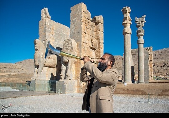 جشن چله در تخت جمشید