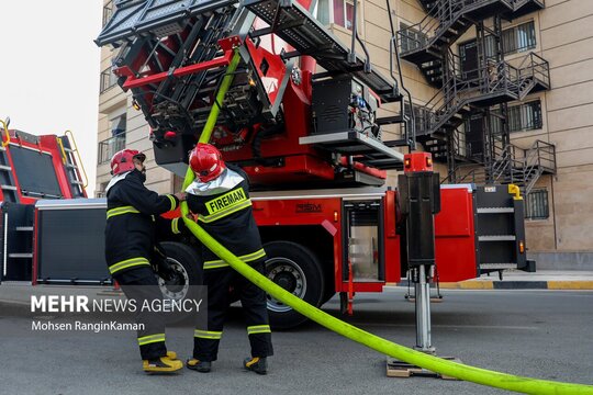 رزمایش تخصصی امداد و نجات در شرایط بحران به‌منظور تمرین عملیات‌های حیاتی در شرایط اضطراری توسط نیروی پدافند هوایی ارتش در شرق تهران برگزار شد.