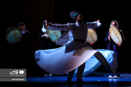 رویداد «شب عرس» بزرگداشت ۷۵۲ سالگی درگذشت مولانا با عنوان «سخن تازه» در تالار مرکزی ساری با حضور مولاناپژوهان، اساتید ادبیات، اصحاب رسانه و علاقمندان در تالار مرکزی ساری برگزار شد.