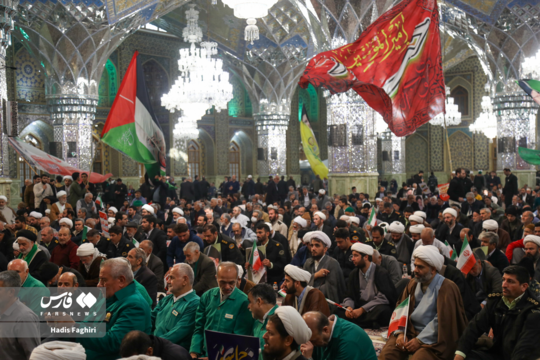 طنین نوای بصیرت در حرم امام رضا(ع)