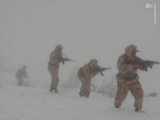 همرزمان شهید مجیدی مهر در مرز برفی بانه