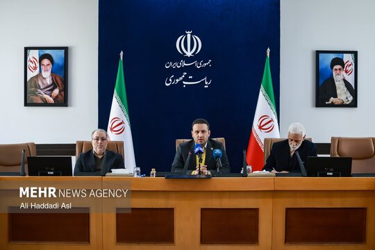 نشست خبری همایش سراسری گزینشگران  با حضور محمد شهاب جلیلوند دبیر گزینش کشور در سالن جلسات ساختمان کوثر برگزار شد.