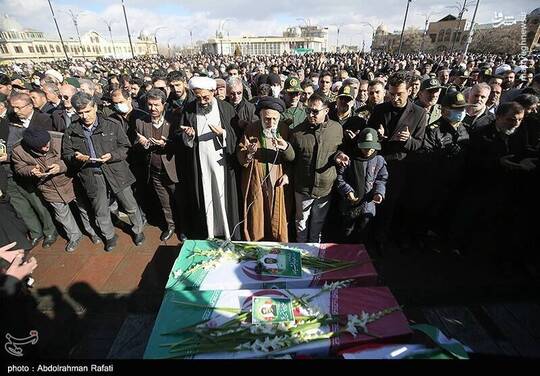 تشییع پیکر دو شهید مدافع امنیت در همدان