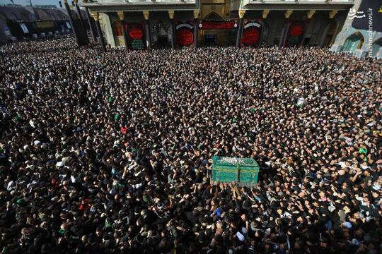 با فرا رسیدن شهادت باب‌الحوائج امام موسی کاظم علیه‌السلام مراسم تشییع نمادین پیکر آن امام بزرگوار در حرمین امامین جوادین صورت گرفت.