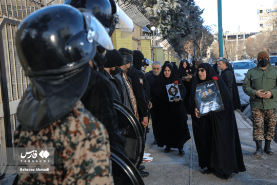 خانواده شهدا عید مبعث را در کنار امنیت‌آفرینان جشن گرفتند