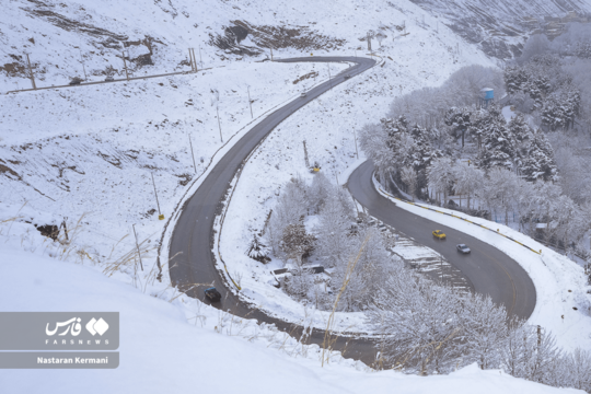 برف جاده چالوس راه را سفیدپوش کرد