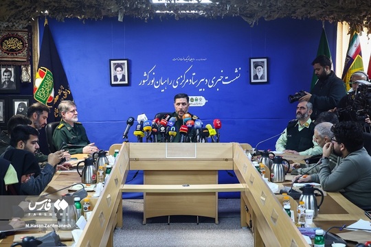 نشست خبری سردار سعید محمدی دبیر ستاد راهیان نور کشور صبح چهارشنبه با حضور اصحاب رسانه‌ برگزار شد.