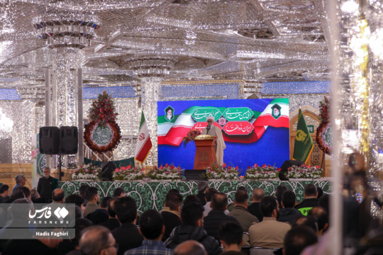 هزار نفر از مجروحان اغتشاشات اخیر با حضور در حرم مطهر امام رضا علیه السلام با تولیت آستان قدس رضوی دیدار و گفت و گو کردند.